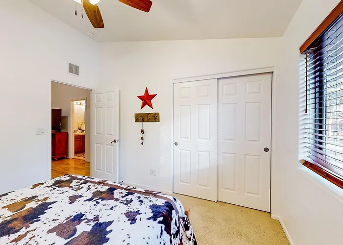 Holiday home The Gathering Place Indian Pine